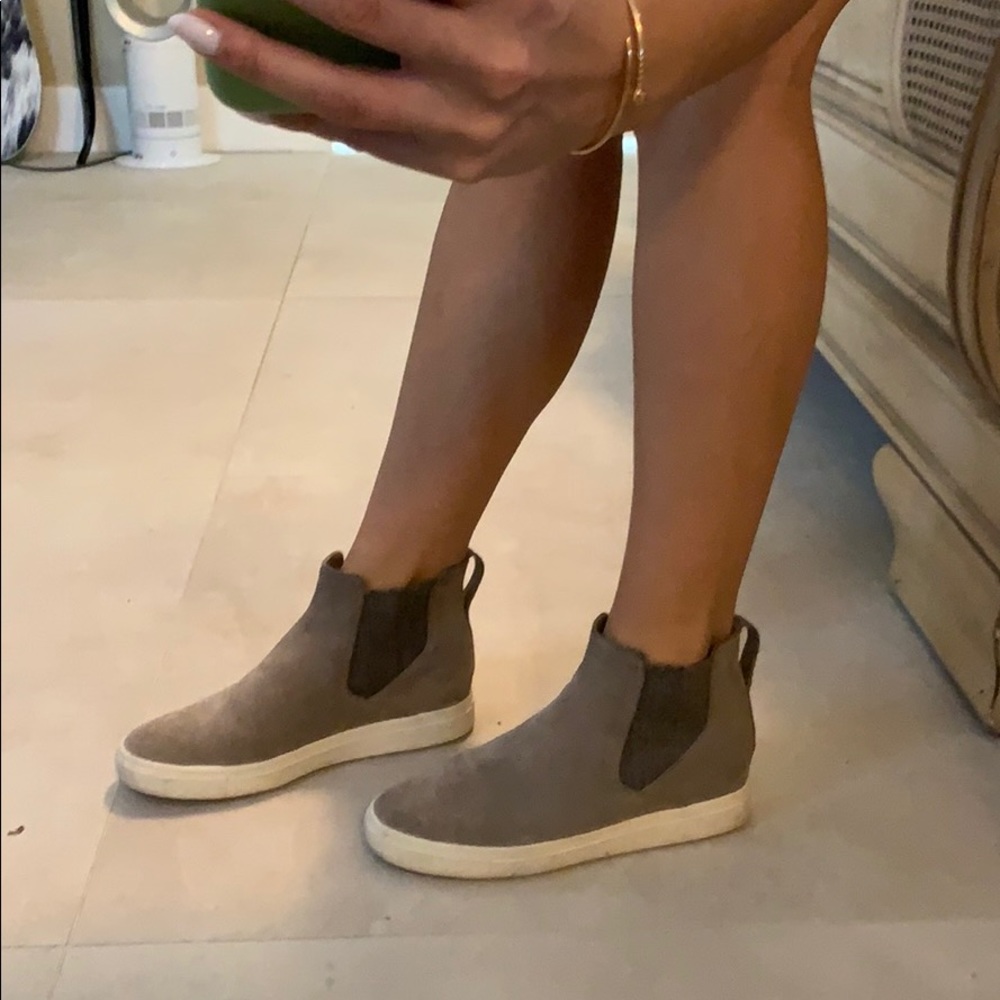 VINCE SNEAKERS